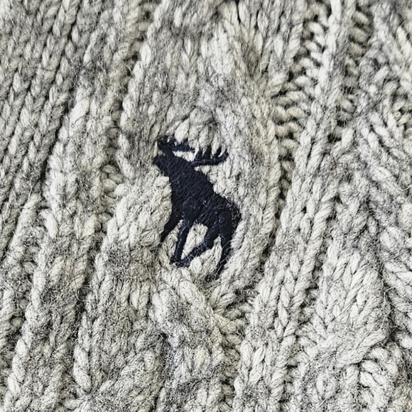 Abercrombie & Fitch Y2K Alpaca Wool Blend Gray Cableknit Cardigan Sweater VTG - Picture 4 of 11